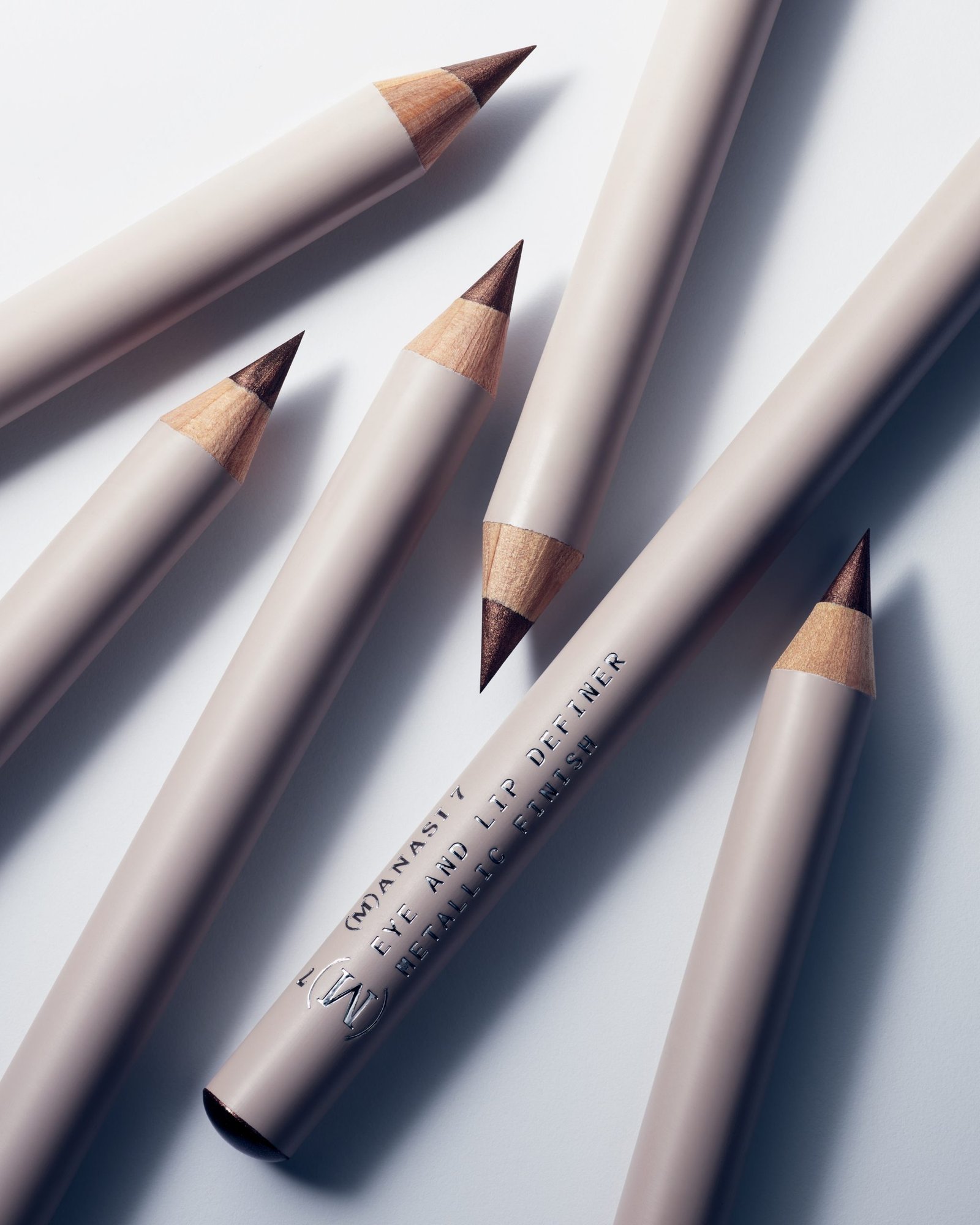 Eye and lip definer - Nocturne - Imagen 3